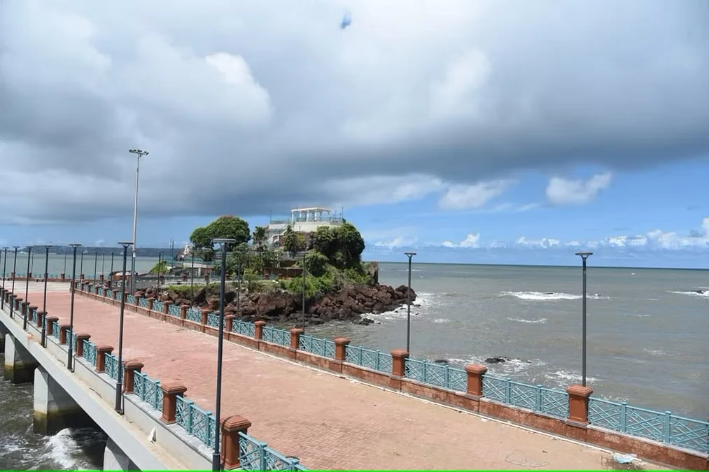 View of dona paula jetty in North goa